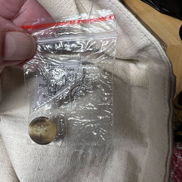 New Unworn Kittenish Cream Cotton Utility Sleeveless Romper Sz S - Picture 7 of 12